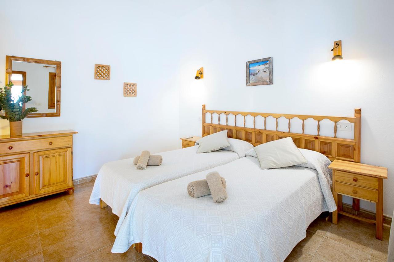 אס קאלו Apartamentos Molina 9-10-11 מראה חיצוני תמונה