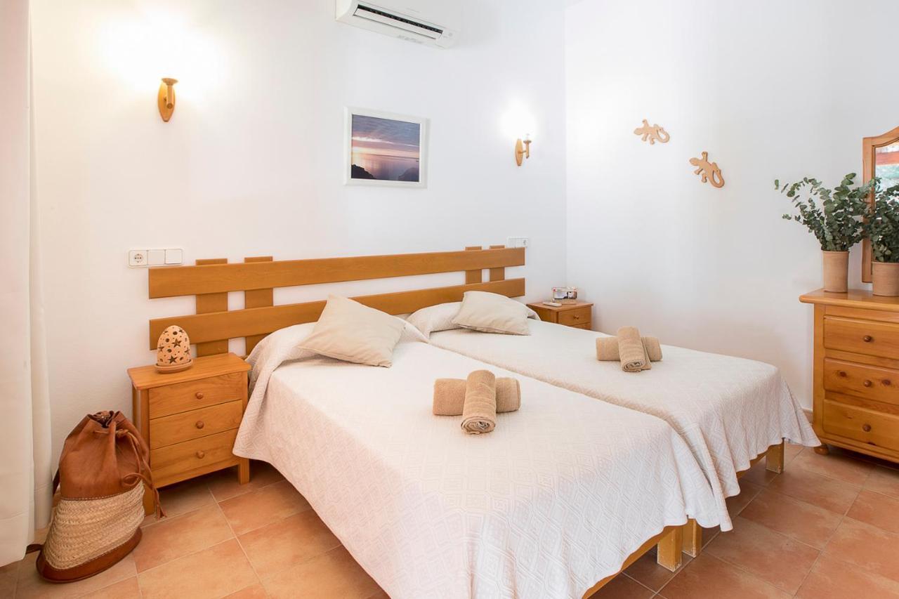 אס קאלו Apartamentos Molina 9-10-11 מראה חיצוני תמונה