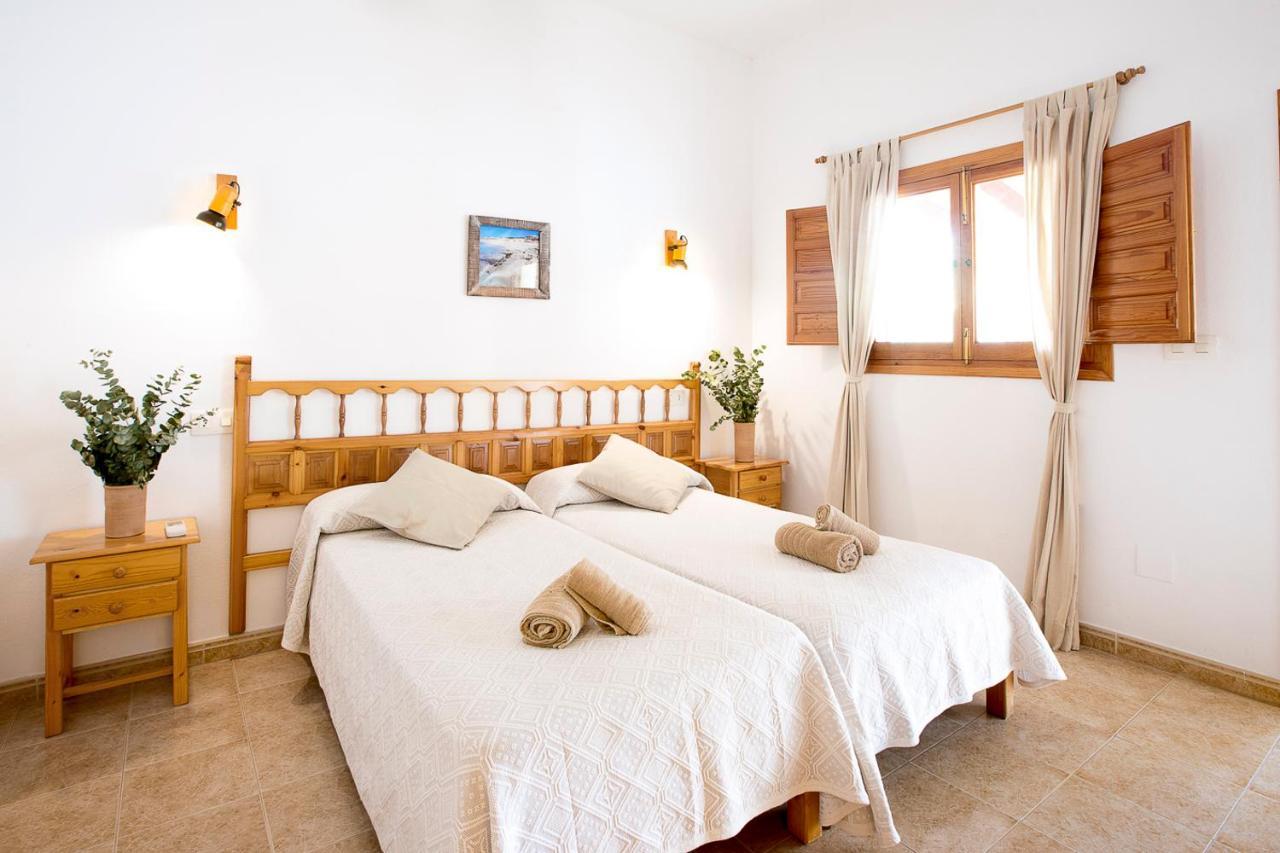 אס קאלו Apartamentos Molina 9-10-11 מראה חיצוני תמונה