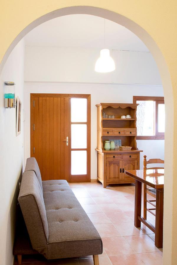 אס קאלו Apartamentos Molina 9-10-11 מראה חיצוני תמונה